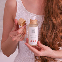 Load image into Gallery viewer, Sweet Orange Hydrating Face Cleanser