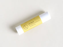 Load image into Gallery viewer, Cheer up Gift Basket, Natural Care Package, Recovery Gift Box