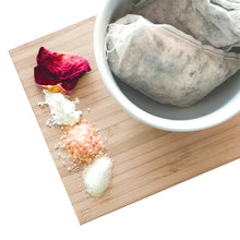Load image into Gallery viewer, Rose Bath Tea