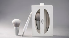 Load image into Gallery viewer, 2-in-1 Makeup Brush A
